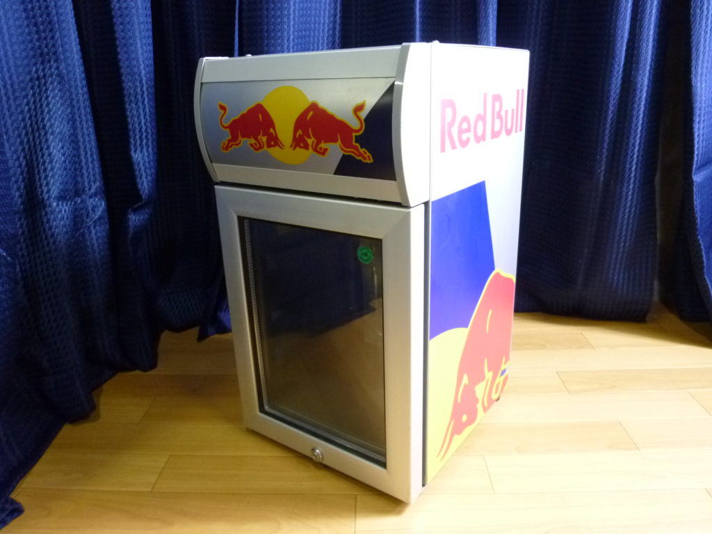 大阪市中央区にてRed Bull レッドブルの冷蔵庫を買取させて頂いたクリニーズの不用品買取事例