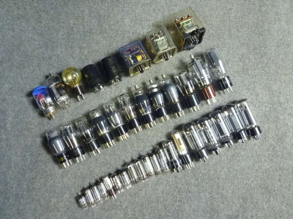南河内郡河南町にてNEC RCA など 真空管39本セットを買取させていただいたクリニーズの不用品買取事例