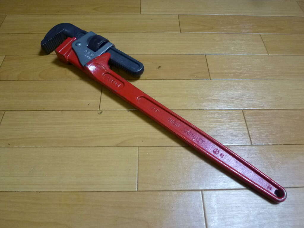 大阪市浪速区にてパイプレンチ PW-600 24ラウンドパイプレンチを買取させていただいたクリニーズの不用品買取事例