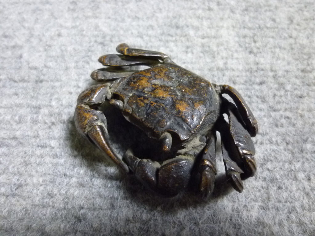 大阪市西成区にて江戸後期の骨董品である銅製の蟹の置物を買取させて頂いたクリニーズの不用品買取事例 2