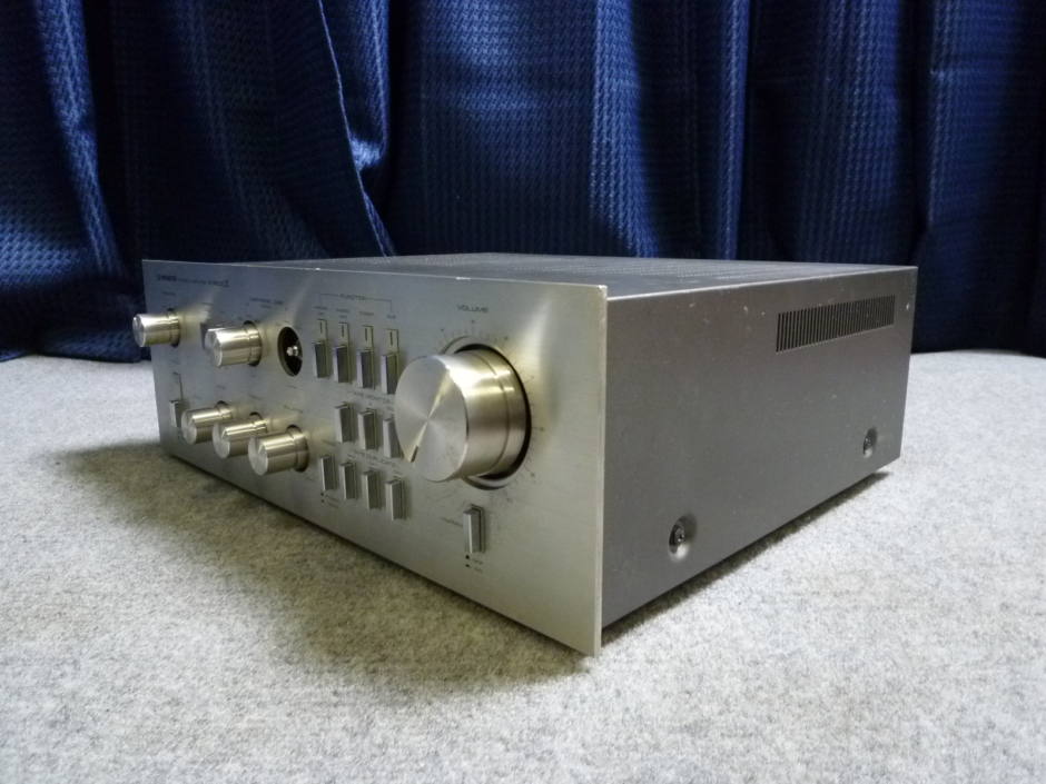 大阪市天王寺区にてPIONEER パイオニア A-8800X ステレオアンプを買取させていただいたクリニーズの不用品買取事例