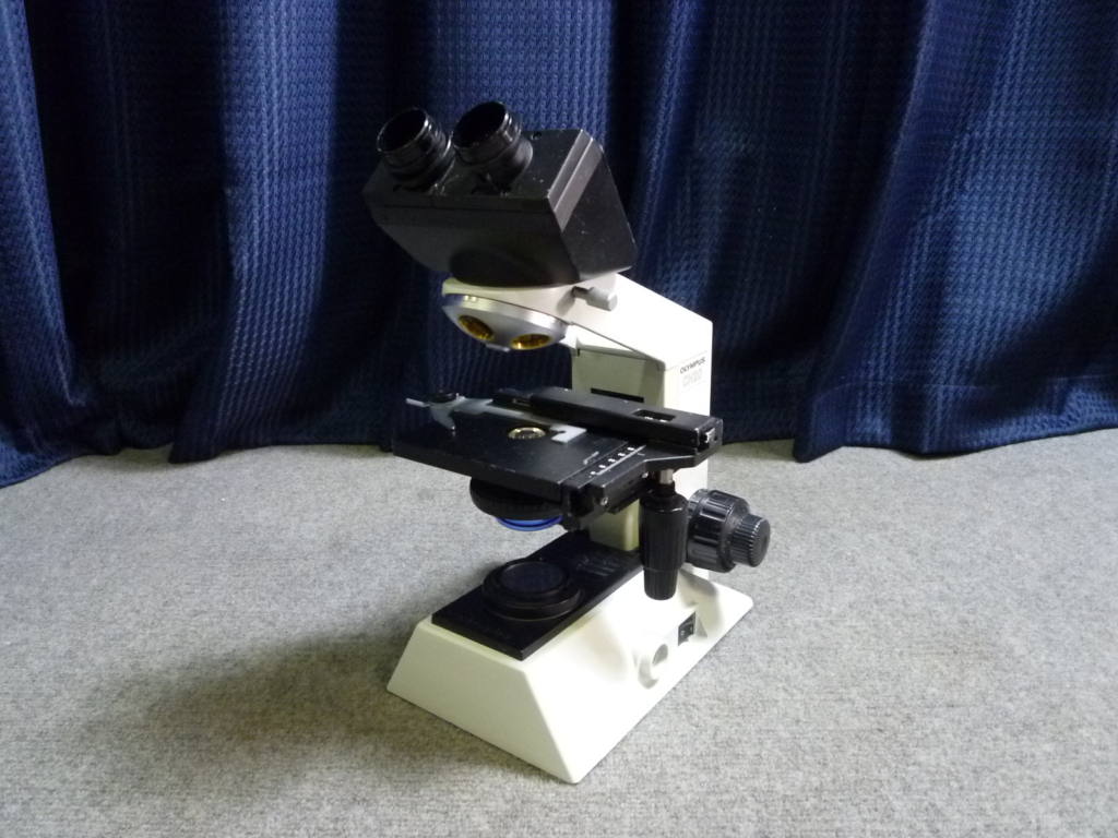 磯城郡三宅町にてオリンパス 顕微鏡  マイクロスコープ CH20BIMF100を買取させていただいたクリニーズの不用品買取事例