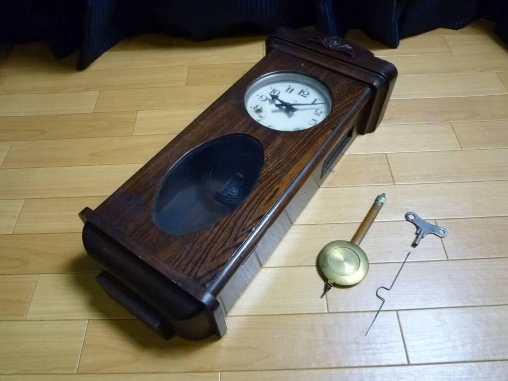 神戸市東灘区にてAICHITOKEI 愛知時計電機 KK NAGOYA 柱時計 振り子時計を買取させていただいたクリニーズの不用品買取事例