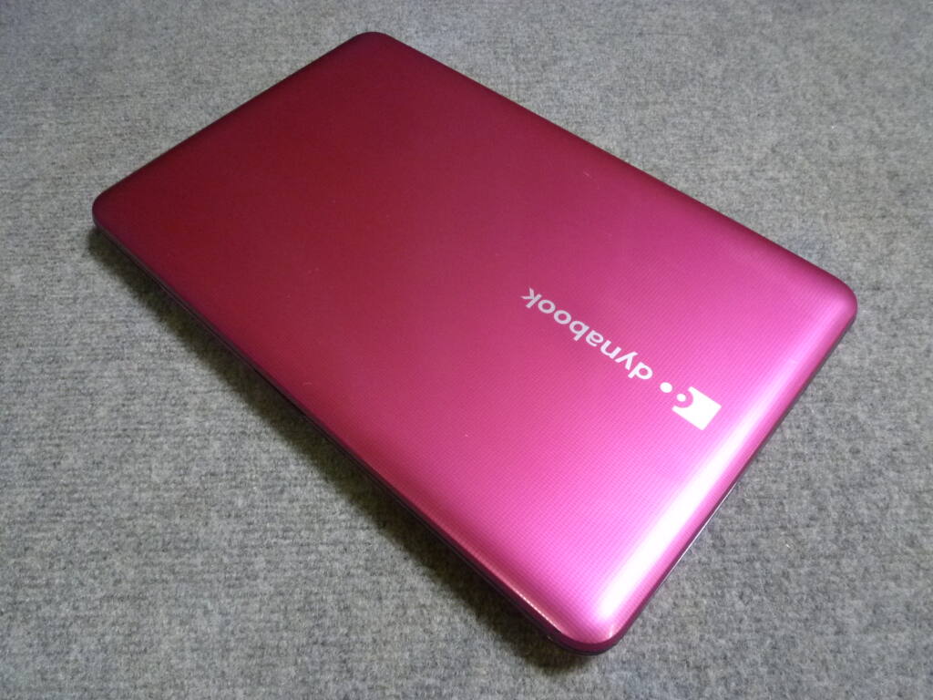大阪府松原市にて東芝 TOSHIBA dynabook T552 58HR ノートパソコンを買取させていただいたクリニーズの不用品買取事例