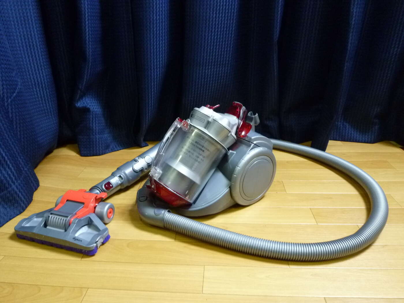 Dyson DC12 掃除機 【公式通販】