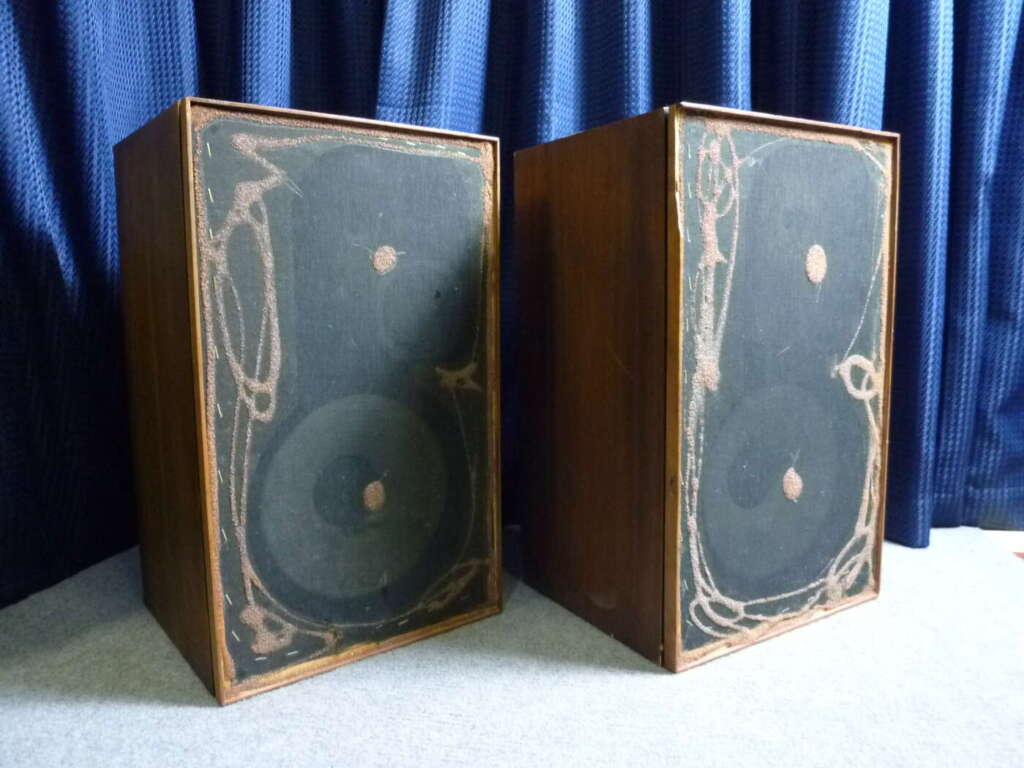 神戸市灘区にてJBL L100 Century スピーカーペアを買取させていただいたクリニーズの不用品買取事例