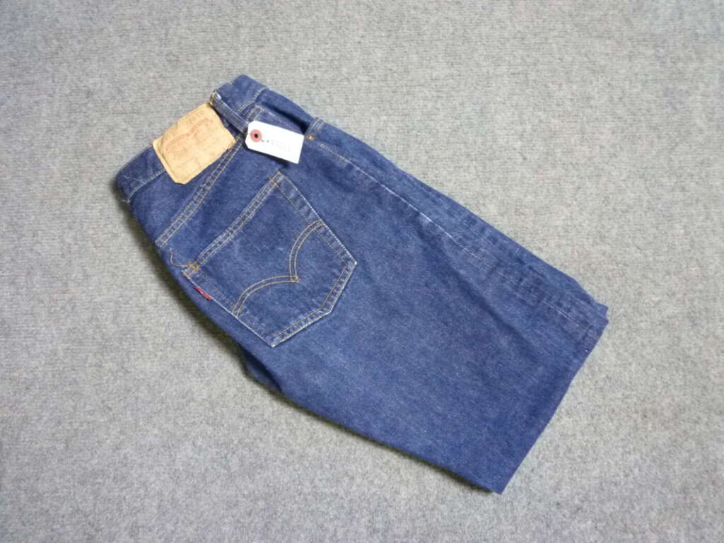 大阪府吹田市にてLevi's リーバイス ジーンズ XX 501 29 32を買取させていただいたクリニーズの買取事例