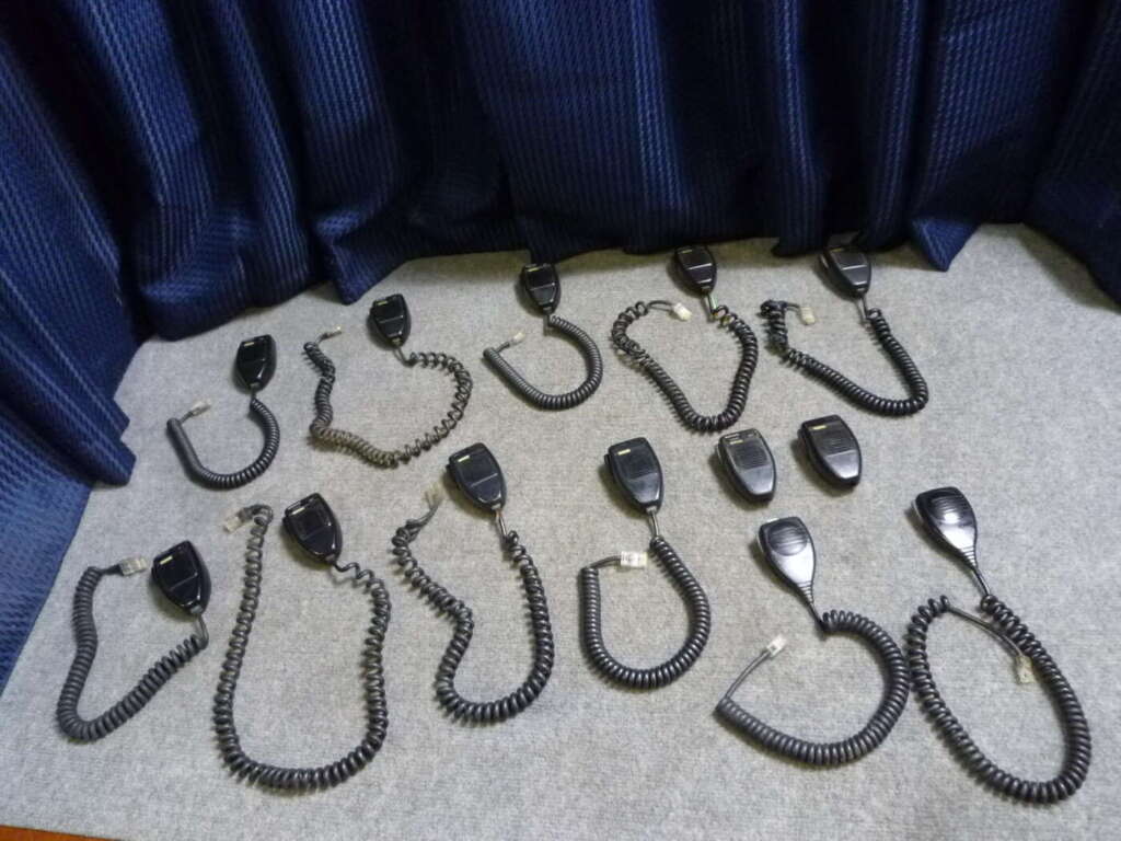 奈良県大和郡山市にて松下通信工業株式会社 無線機 スピーカマイク EF-M1139BZを買取させていただいたクリニーズの不用品買取事例