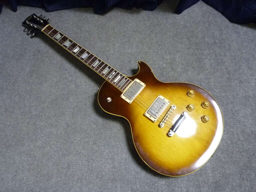大阪府四条畷市にてレスポール エレキギター Tokai トーカイ Les paul REBORN LS-60 78年を買取させていただいたクリニーズの不用品買取事例