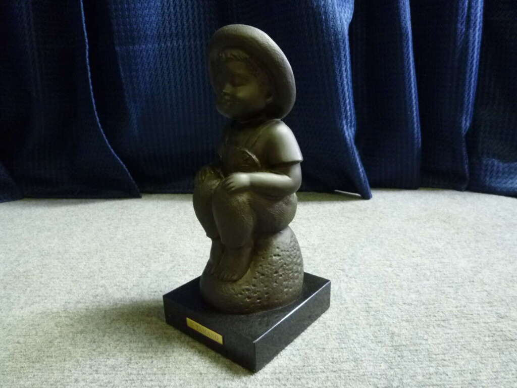 大阪府堺市にて玉野勢三 S.TAMANO 彫刻 置物を買取させていただいたクリニーズの不用品買取事例