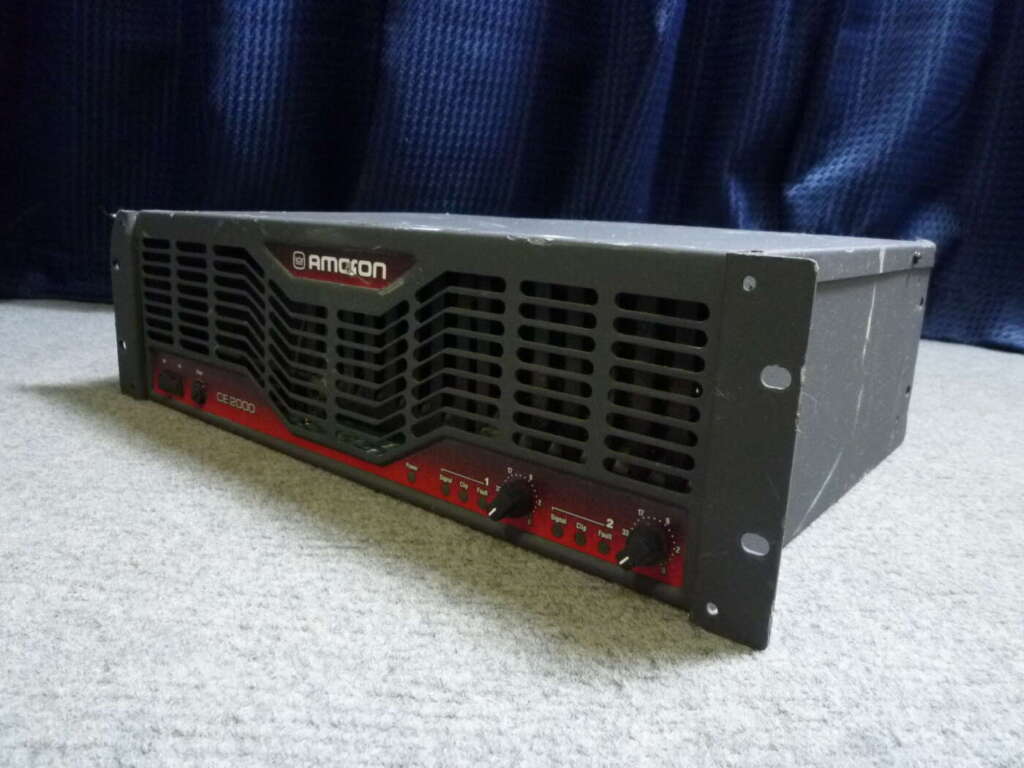 大阪府高槻市にてAMCRON アムクロン パワーアンプ CE2000を買取させていただいたクリニーズの不用品買取事例