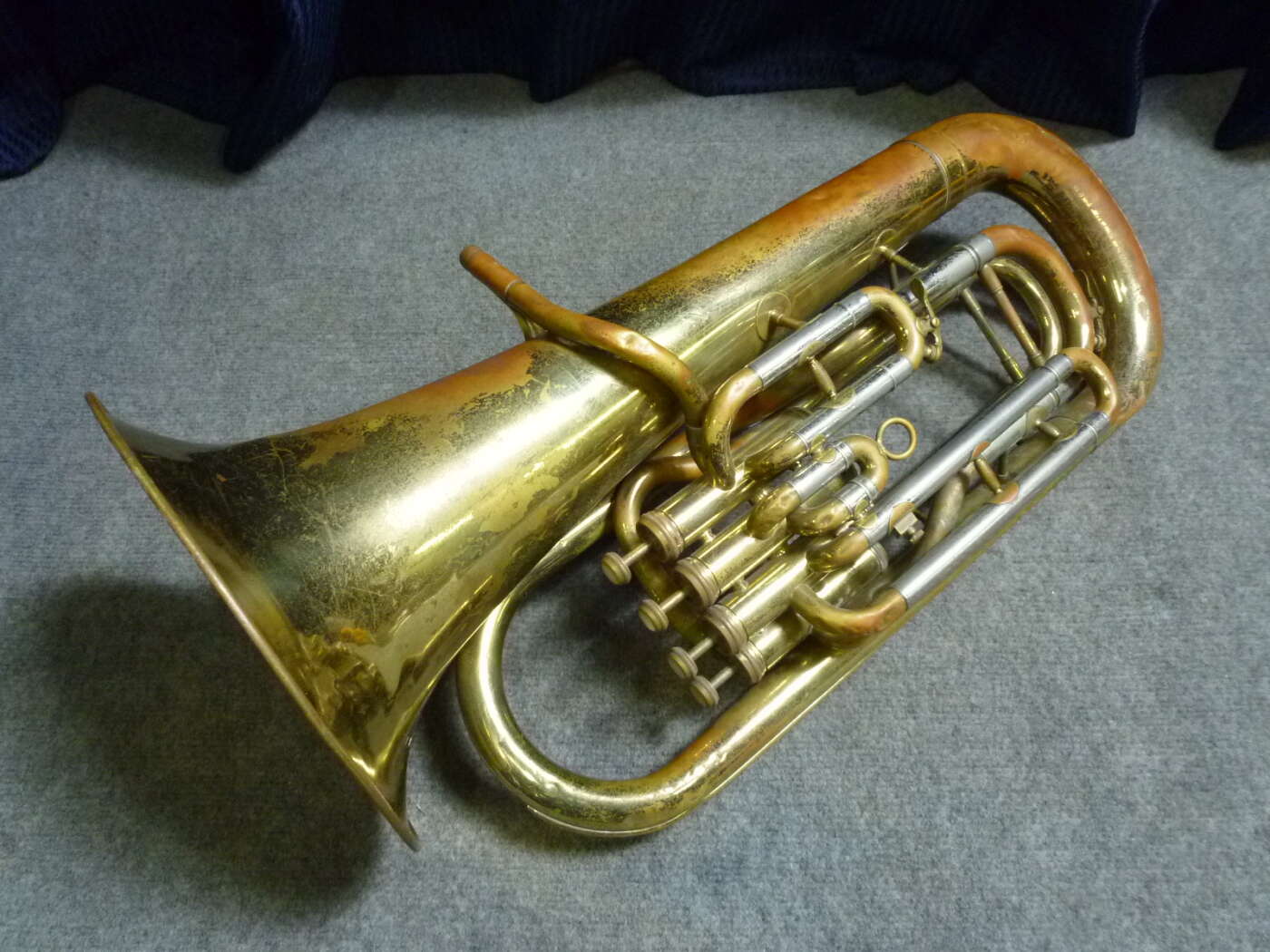 生駒郡斑鳩町にてEuphonium ユーフォニアム IMPERIを買取させていただいたクリニーズの不用品買取事例
