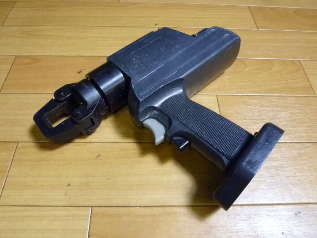 京都市西京区にてIZUMI 泉精器 電動油圧式工具 REC-60G 圧着工具 電設 イズミを買取させていただいたクリニーズの不用品買取事例