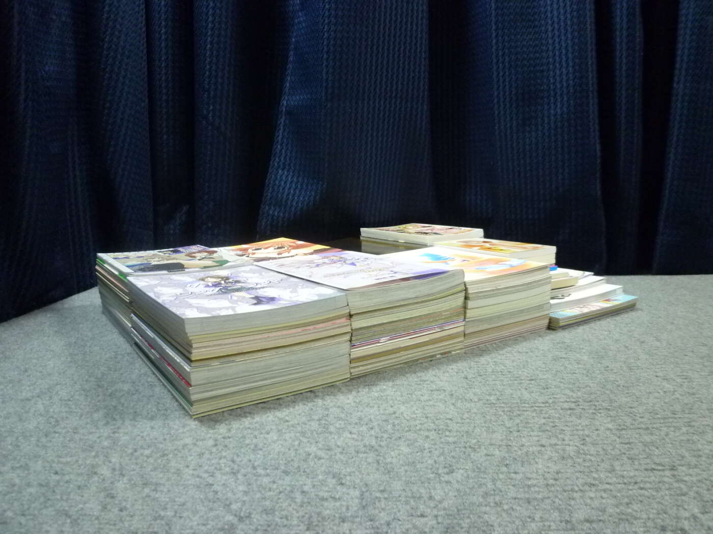 奈良県御所市にて同人誌 タチバナインワンダーランド ティンクルセイバーなど一式を買取させていただいたクリニーズの不用品買取事例