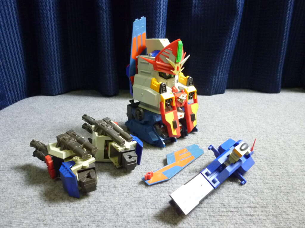 大阪府松原市にてバンダイ 1991 元祖SDガンダム ジェネラルガンダムを買取させていただいたクリニーズの不用品買取事例