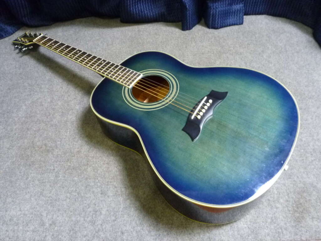 南河内郡千早赤阪村にてギター MORRIS モーリス MG-301SBU D.S.HURを買取させていただいたクリニーズの不用品買取事例