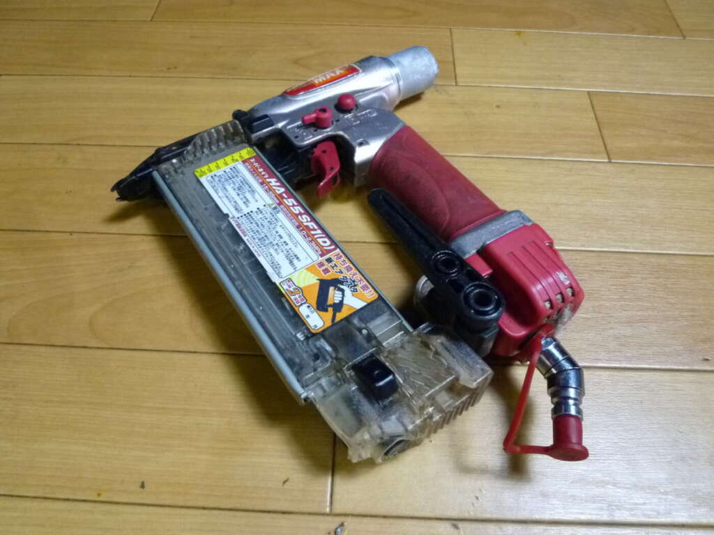 大阪市都島区にてマックス MAX 高圧フィニッシュネイラ HA-55SF1を買取させていただいたクリニーズの不用品買取事例