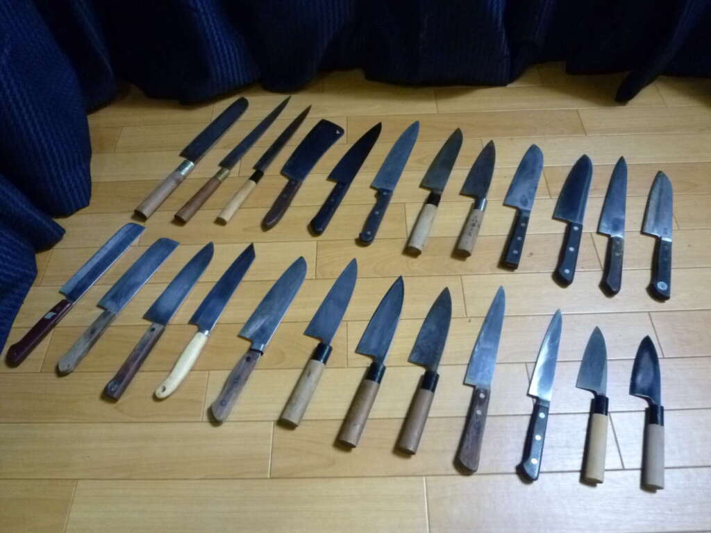 料理包丁 CARES TAKAYUKI INOX150 堺宗春 MISONOなど24本セットを買取させていただきました