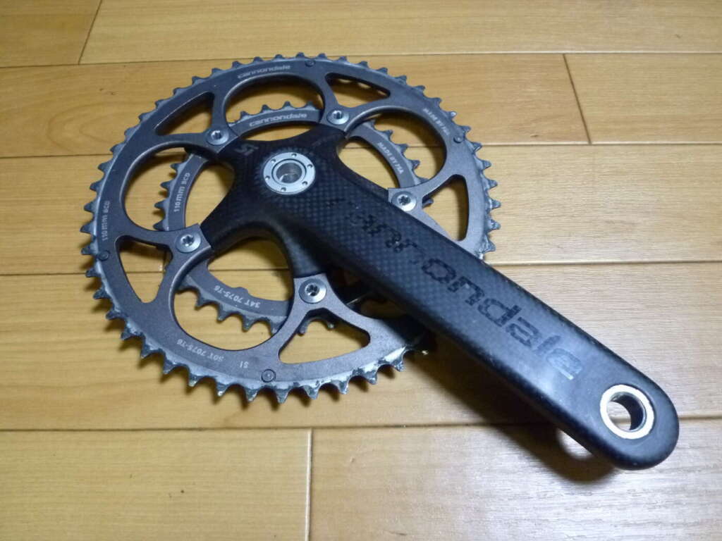 生駒郡斑鳩町にてキャノンデール CANNONDALE マウンテンバイクパーツ FSA製 カーボンクランク クランク 170mm 5036 BB30を買取させていただいたクリニーズの不用品買取事例