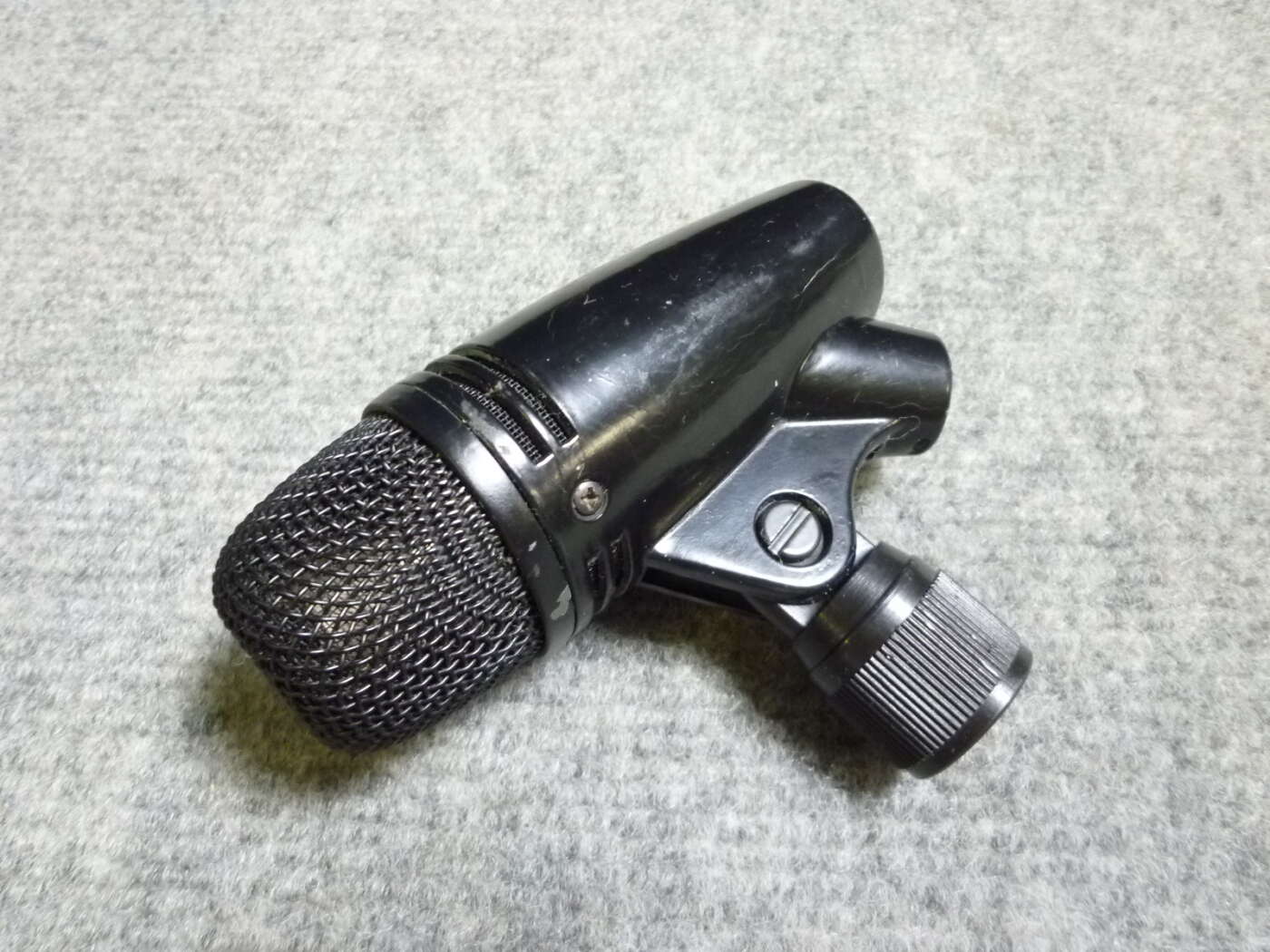 大阪府箕面市にてCAD カーディオイド AUDIO コンデンサーマイクロフォン e60を買取させていただいたクリニーズの不用品買取事例