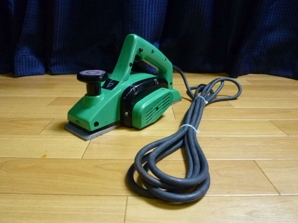 北葛城郡上牧町にて日立工機 HITACHI 82㎜ かんな P20を買取させていただいたクリニーズの不用品買取事例