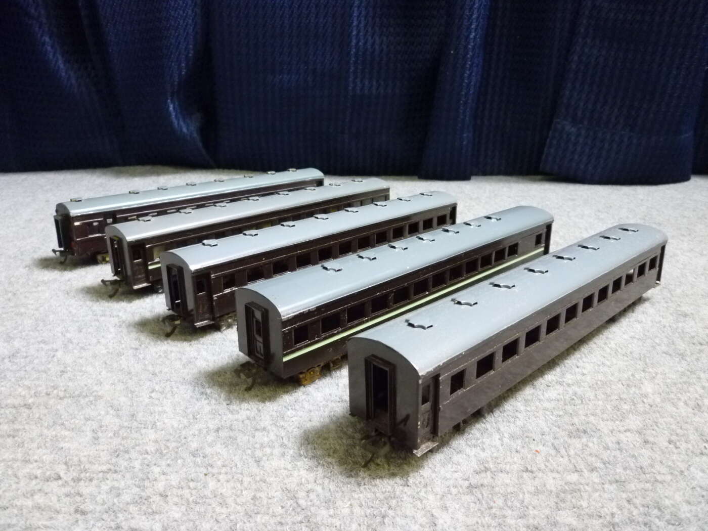 大阪市西区にてNゲージ 鉄道模型 客車5点セットを買取させていただいたクリニーズの不用品買取事例