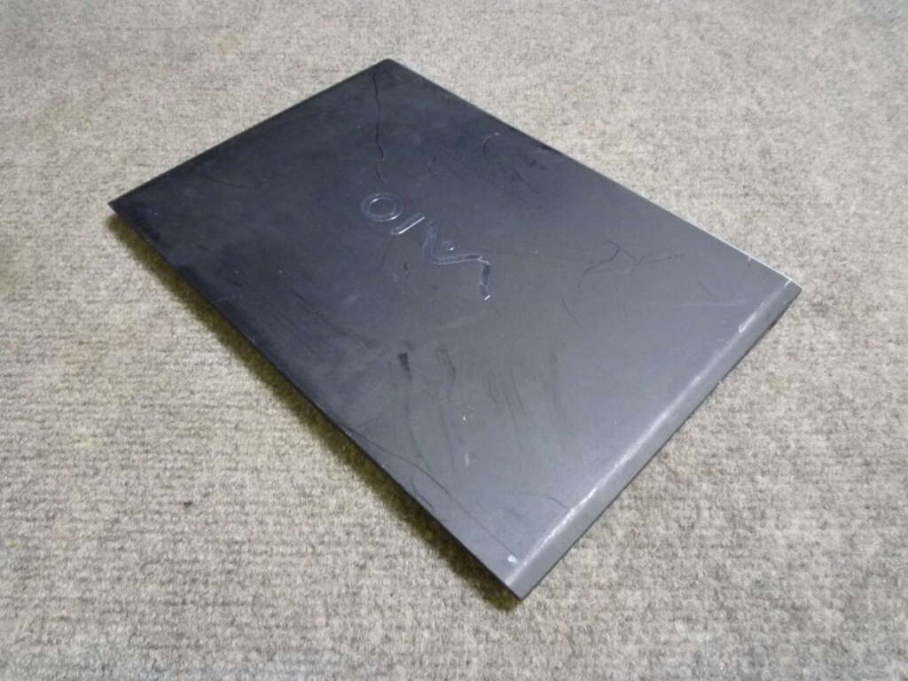 大阪市浪速区にてSONY VAIO ソニー バイオ MODEL VJP111B01Nを買取させていただいたクリニーズの不用品買取事例